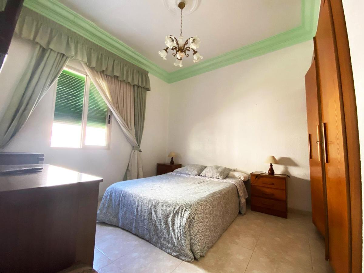 La Malvarrosa Beach Rooms In Shared Apartment Valencia Buitenkant foto